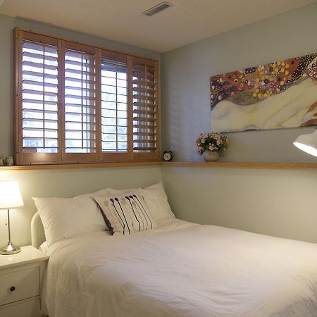 Calgary Cozy Home Bagian luar foto