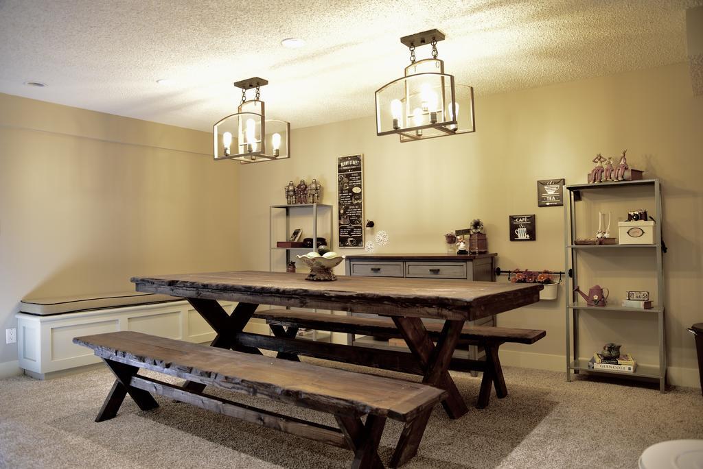 Calgary Cozy Home Bagian luar foto